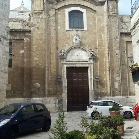 Tempio 51 * Bari